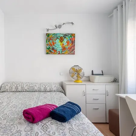 Cozy In The Center Of Benidorm! Apartment *